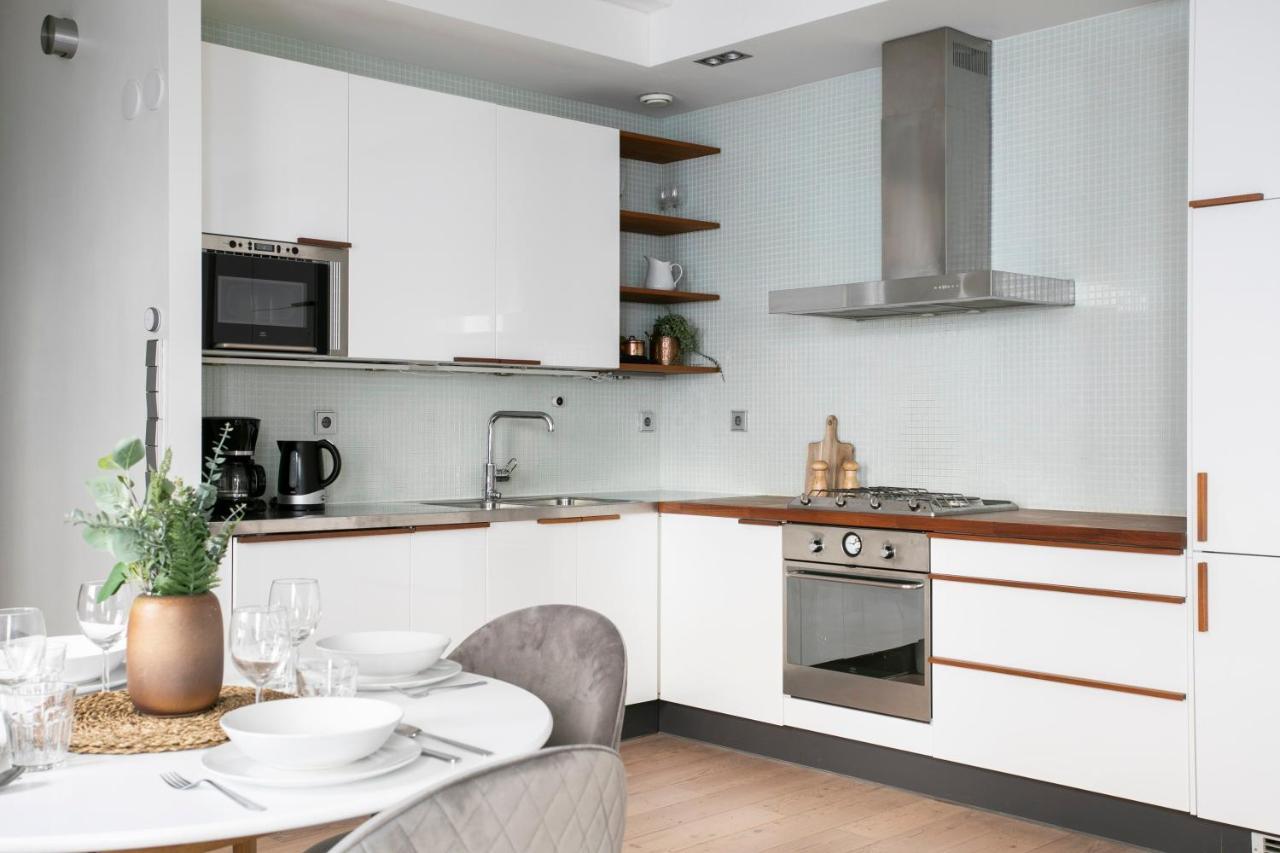 2Ndhomes Loft Apartment With Spa & Balcony By The White Church Хельсинки Экстерьер фото